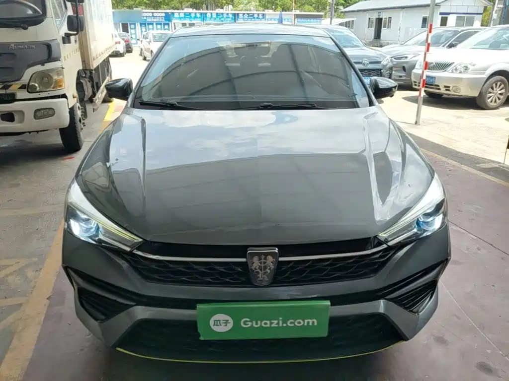 Roewe i5 — фото 3