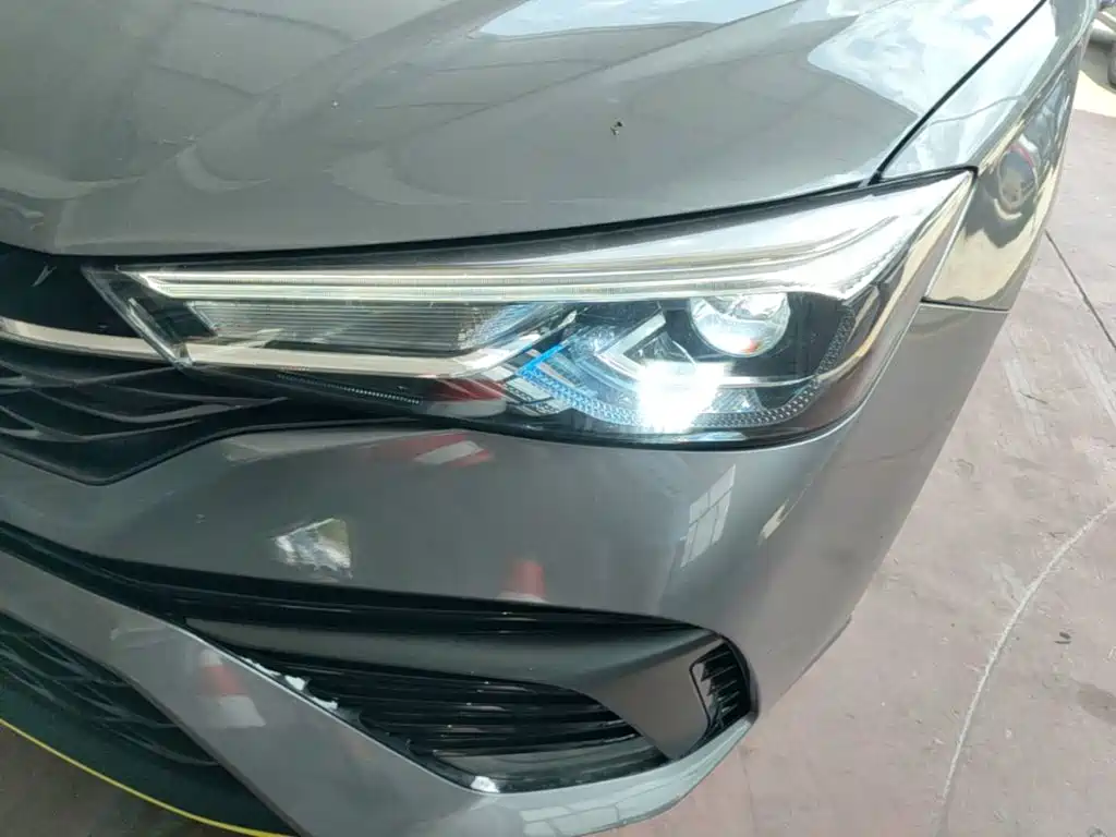 Roewe i5 — фото 24
