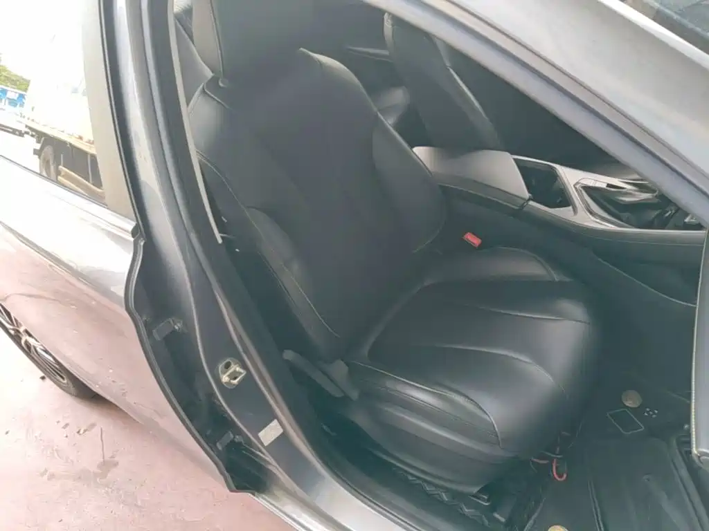 Roewe i5 — фото 25