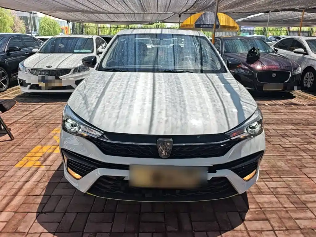 Roewe i5 — фото 3