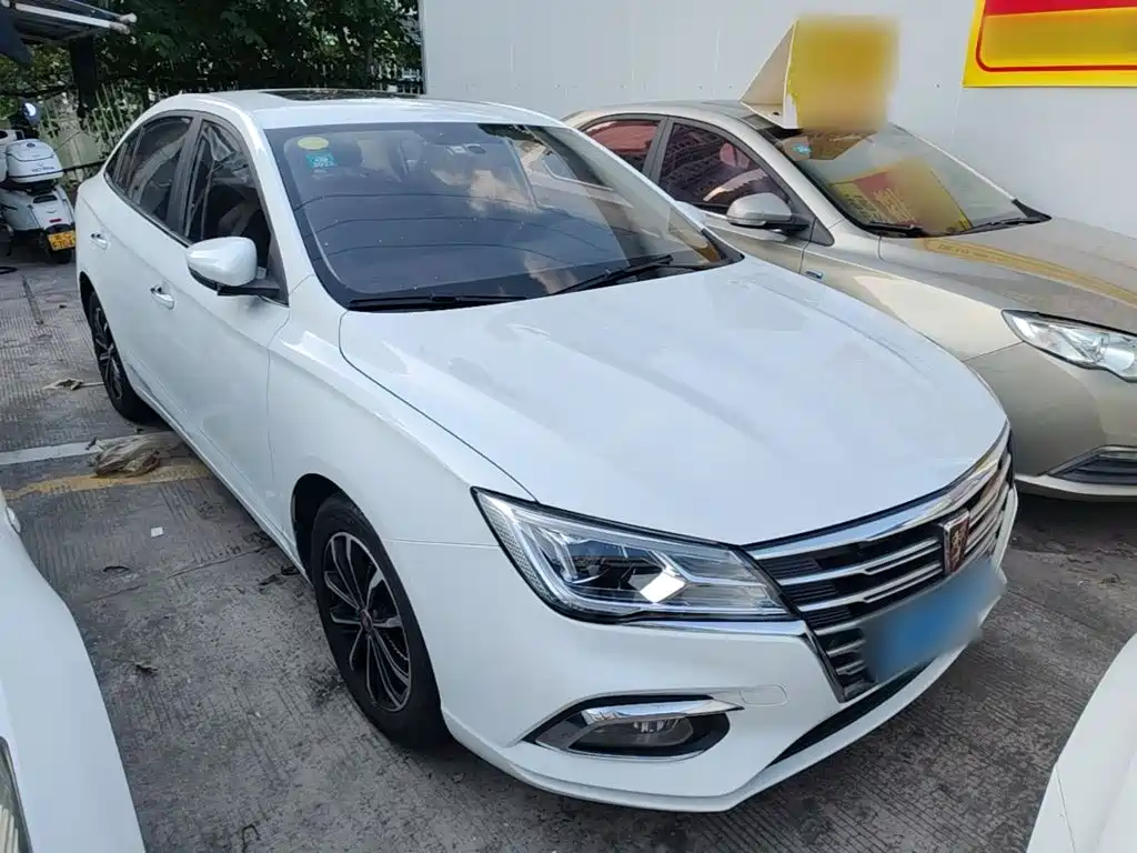 Roewe i5 — фото 4