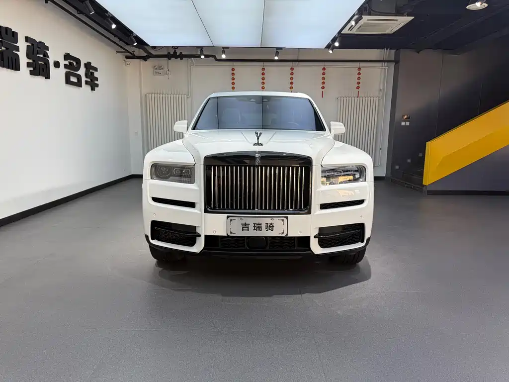 Rolls-Royce Cullinan — фото 2