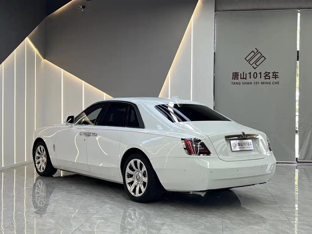 Rolls-Royce Ghost — фото 14