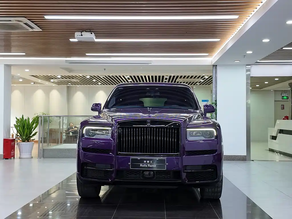 Rolls-Royce Cullinan — фото 2
