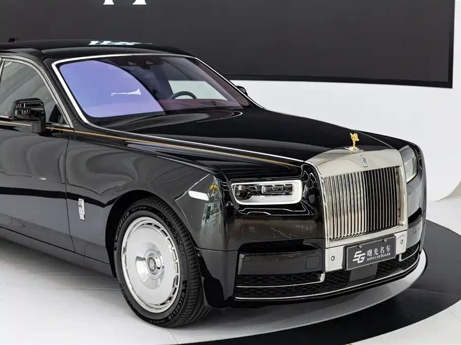 Rolls-Royce Phantom — фото 23