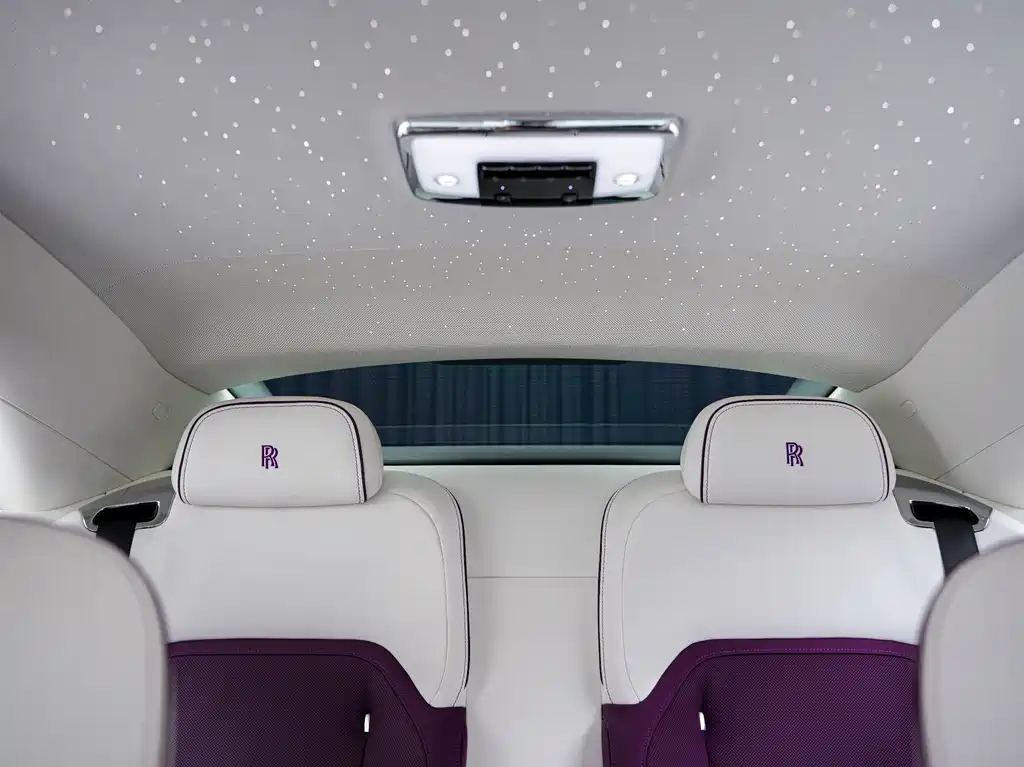 Rolls-Royce Phantom — фото 19