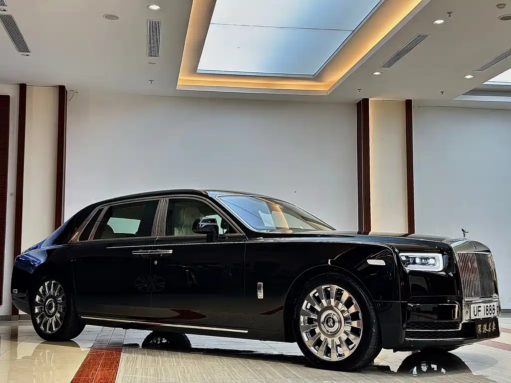 Rolls-Royce Phantom — фото 3