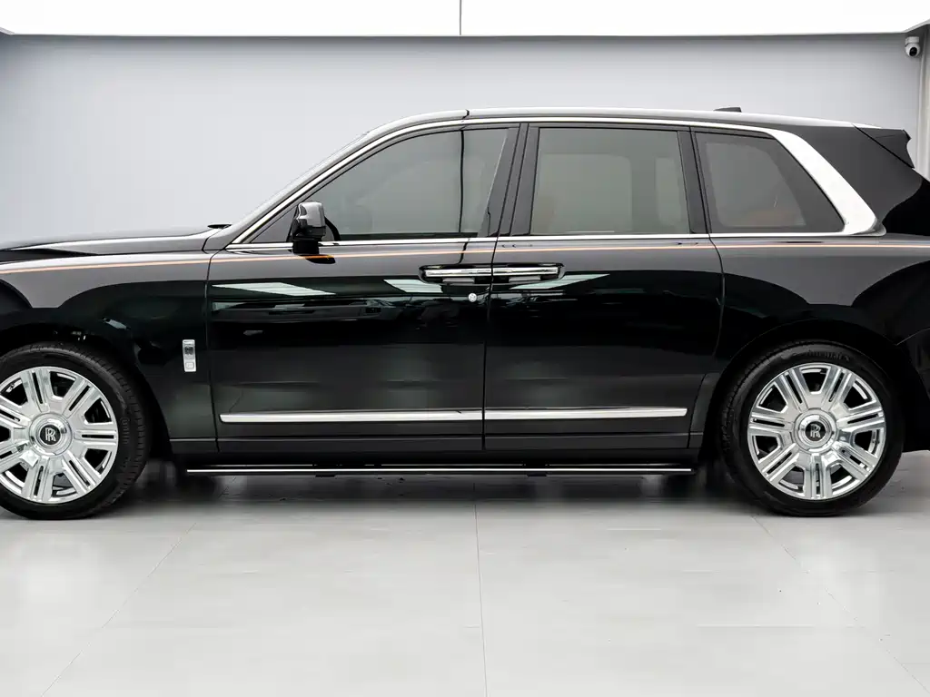 Rolls-Royce Cullinan — фото 4