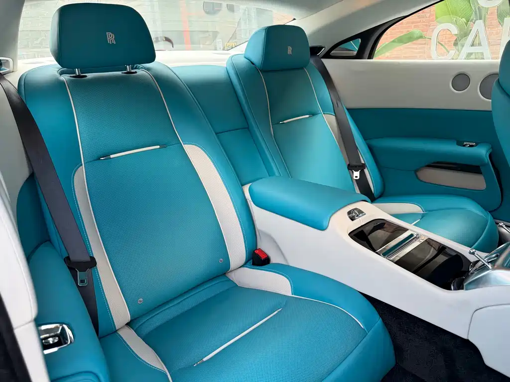 Rolls-Royce Wraith — фото 11