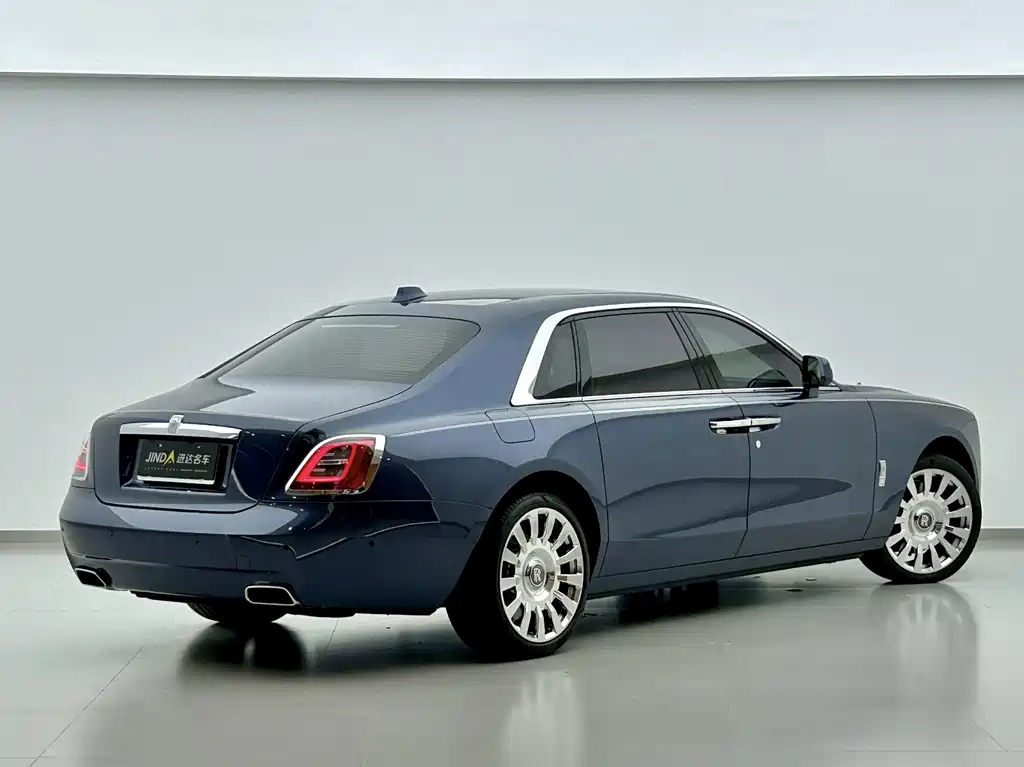 Rolls-Royce Ghost — фото 3