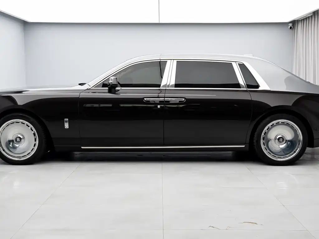 Rolls-Royce Phantom — фото 4