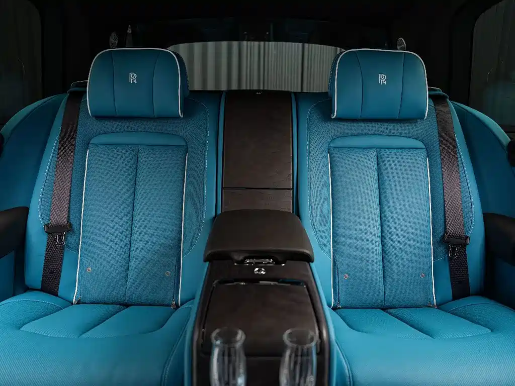 Rolls-Royce Cullinan — фото 31