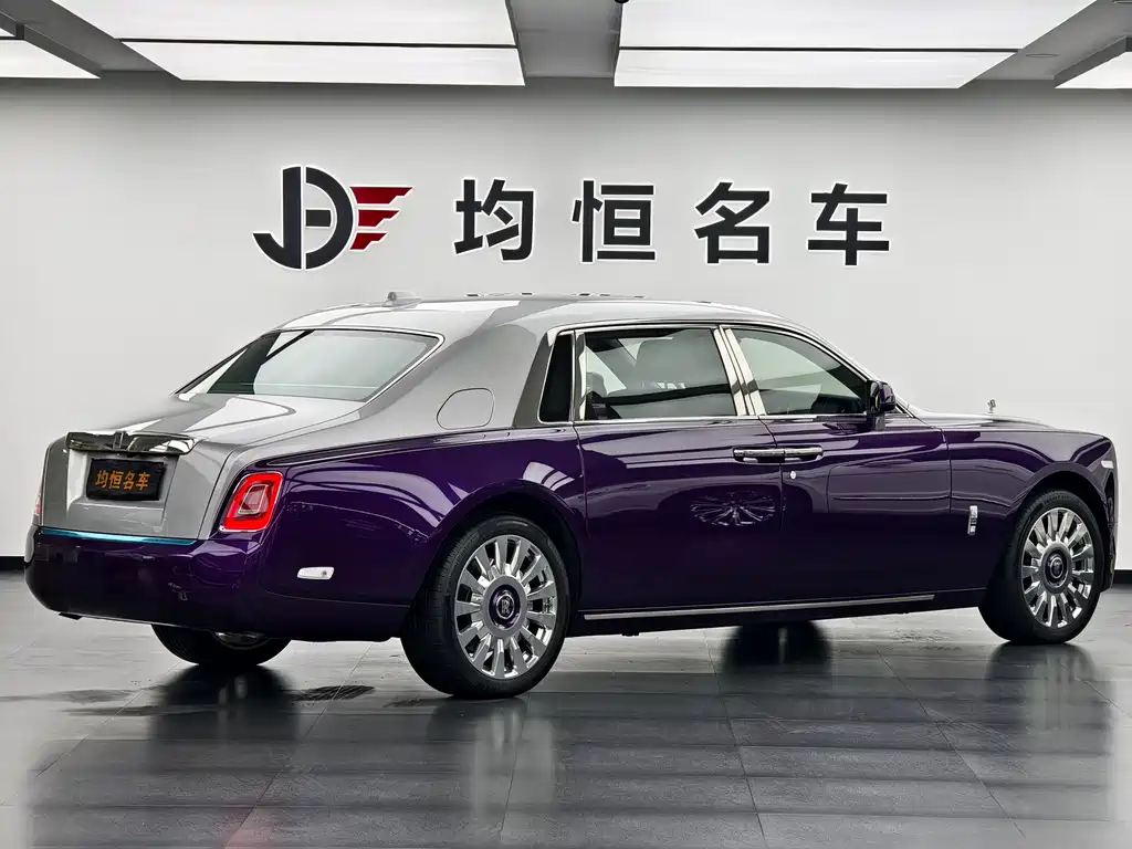 Rolls-Royce Phantom — фото 13