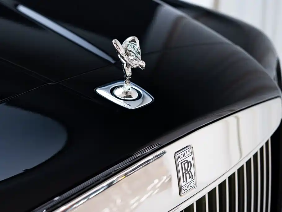 Rolls-Royce Cullinan — фото 25
