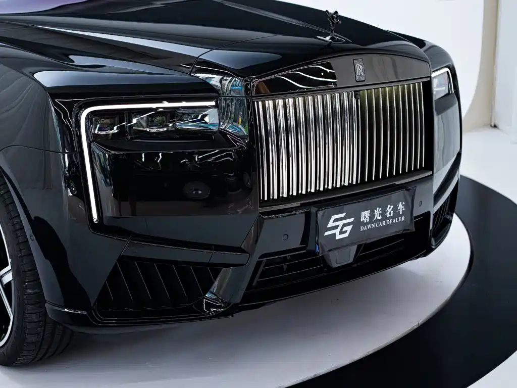 Rolls-Royce Cullinan — фото 21