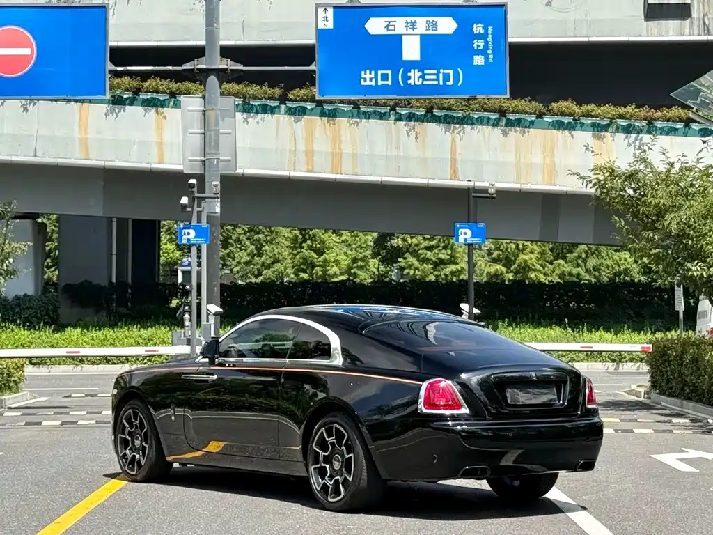 Rolls-Royce Wraith — фото 9
