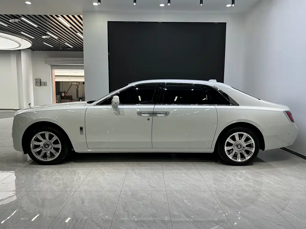 Rolls-Royce Ghost — фото 4