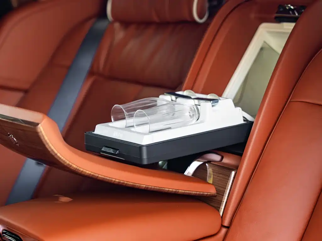 Rolls-Royce Phantom — фото 14