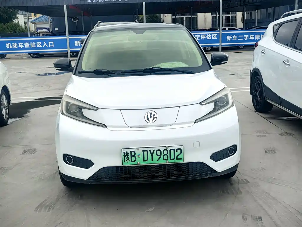 Dongfeng EV YOUNG Guang Xiaoxin — фото 3