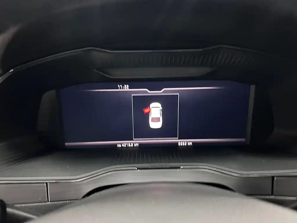 Skoda Superb — фото 8