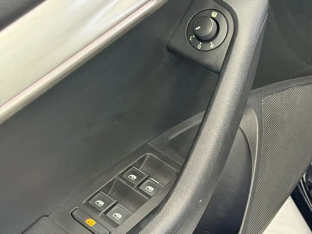 Skoda Octavia — фото 19