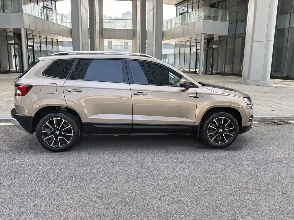 Skoda Karoq — фото 4