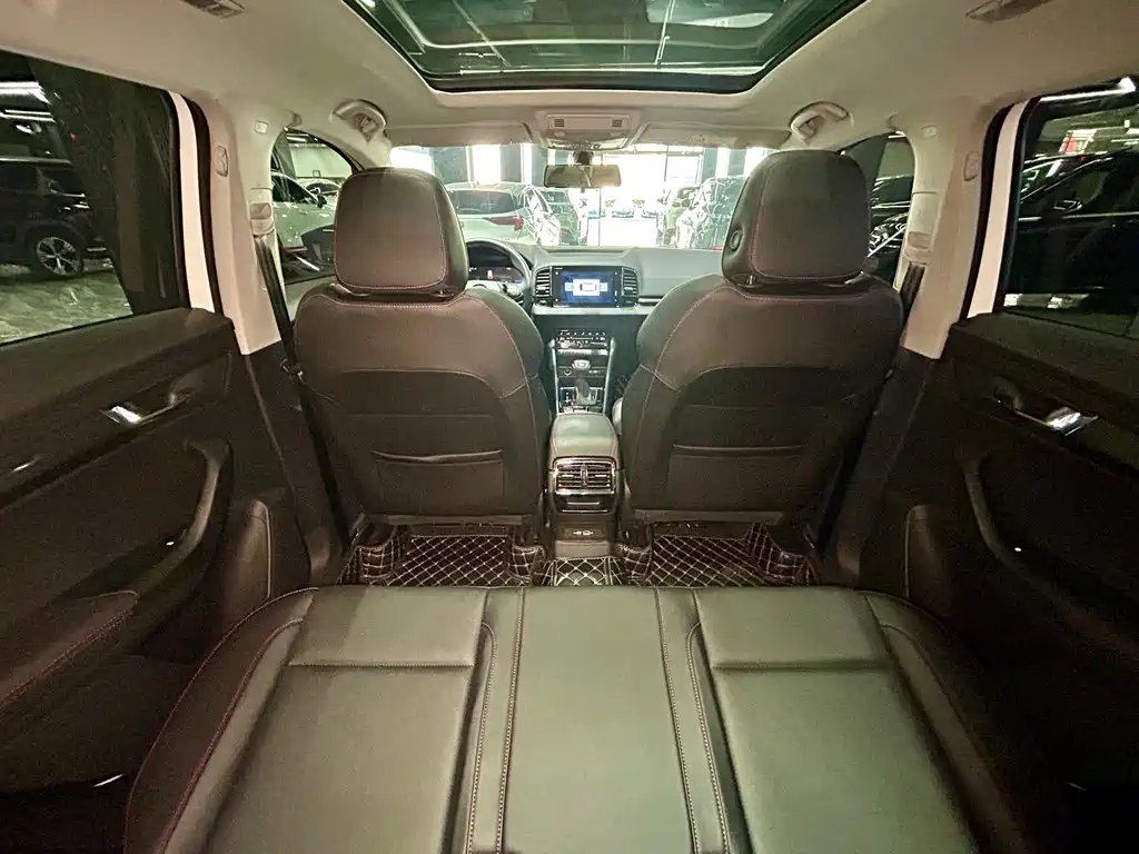 Skoda Karoq — фото 30