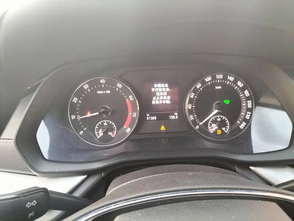 Skoda Octavia — фото 7