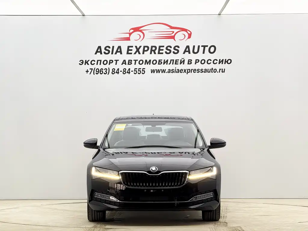 Skoda Superb — фото 2
