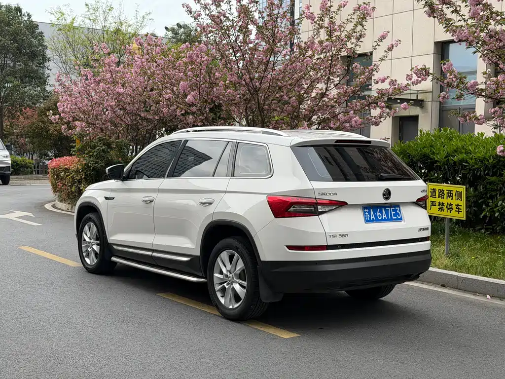 Skoda Kodiaq — фото 5