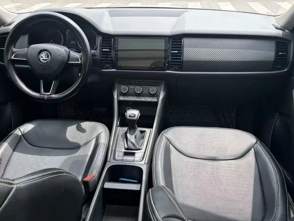 Skoda Kodiaq — фото 9