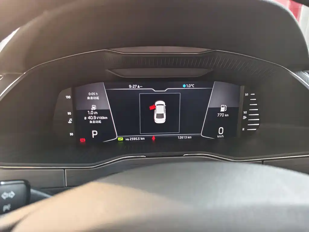 Skoda Superb — фото 8