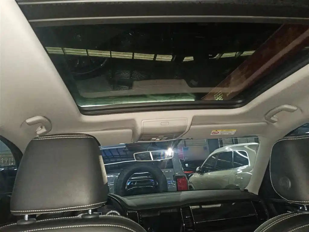 Skoda Kodiaq — фото 18