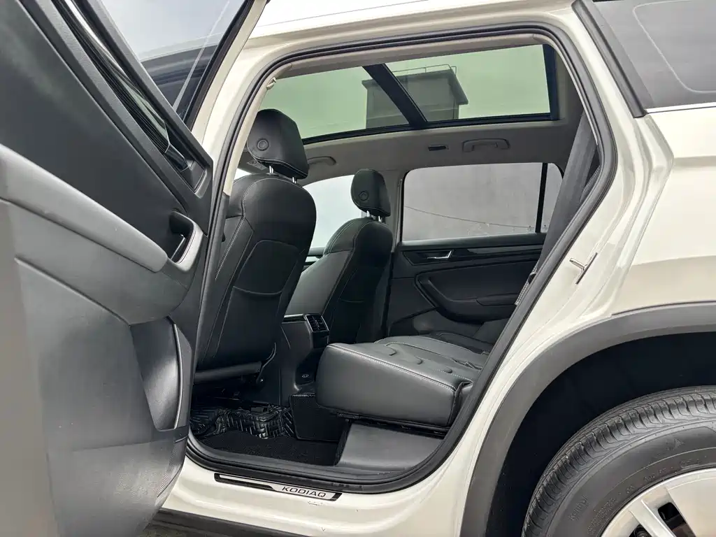 Skoda Kodiaq — фото 6