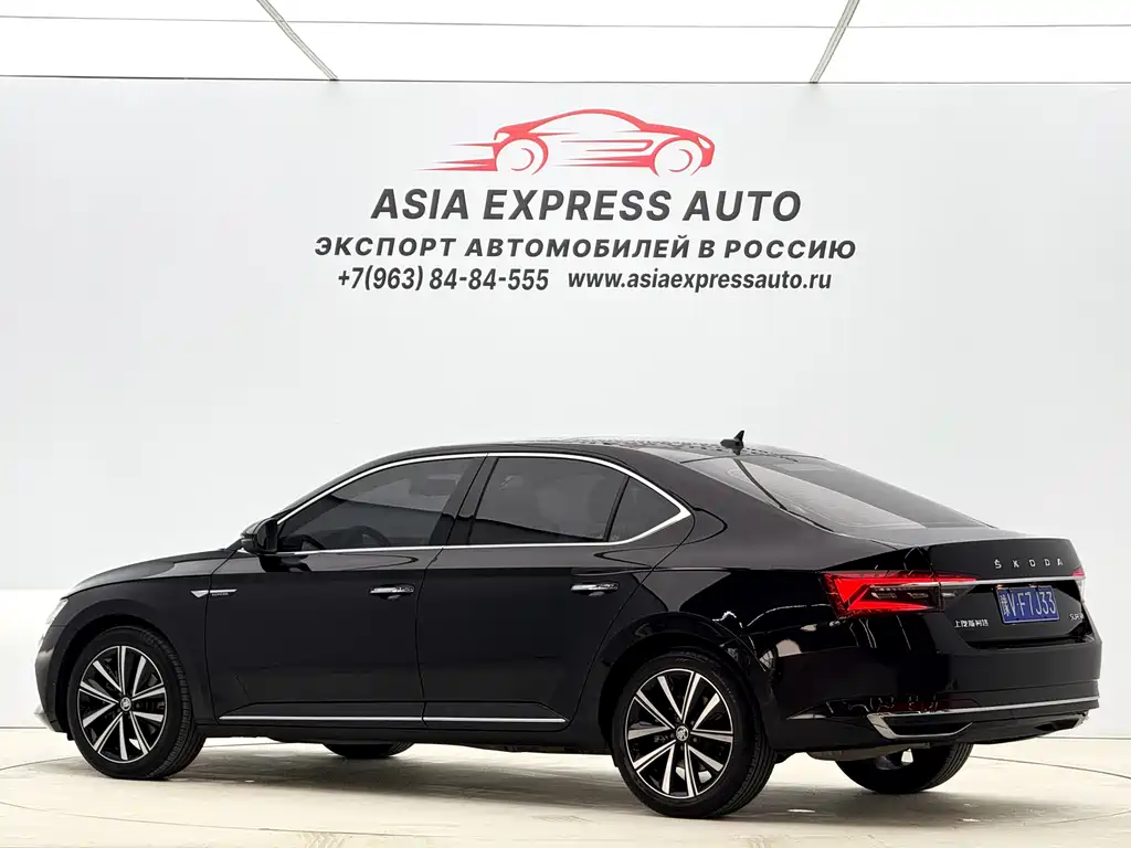 Skoda Superb — фото 6