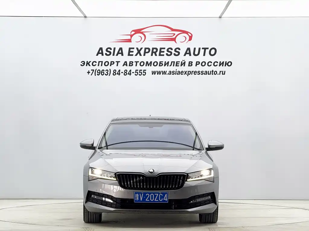 Skoda Superb — фото 2