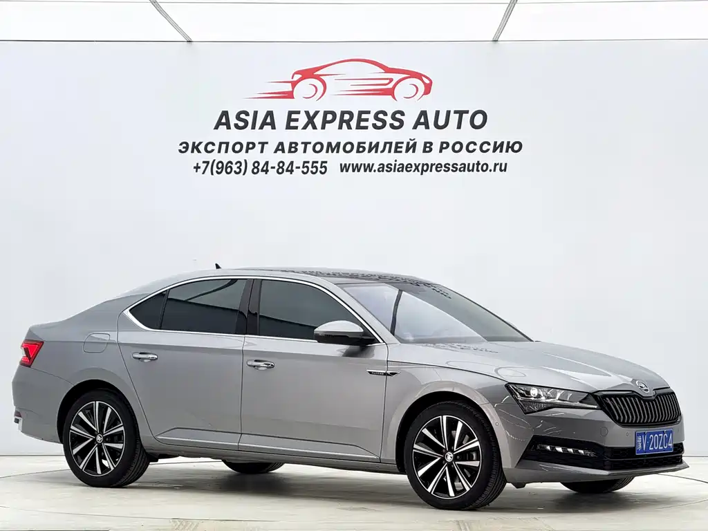 Skoda Superb — фото 3