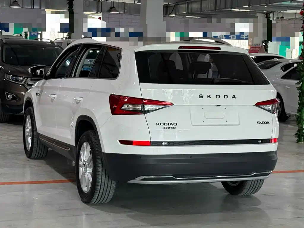 Skoda Kodiaq — фото 5