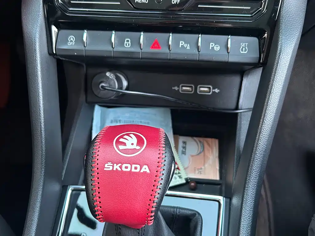 Skoda Karoq — фото 6