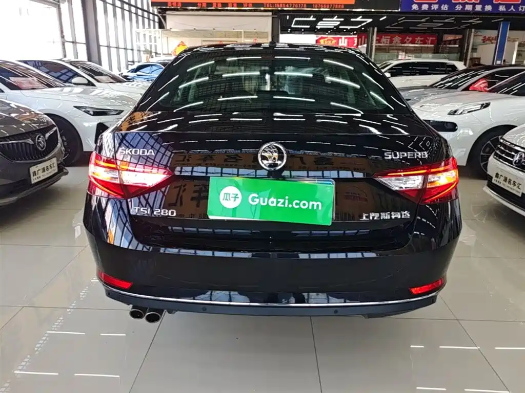 Skoda Superb — фото 6
