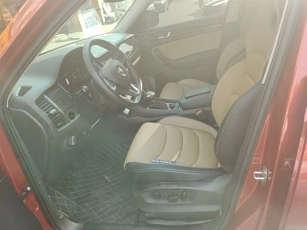 Skoda Kodiaq GT — фото 14