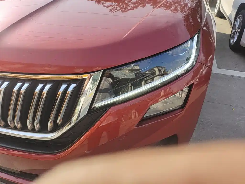 Skoda Kodiaq GT — фото 22