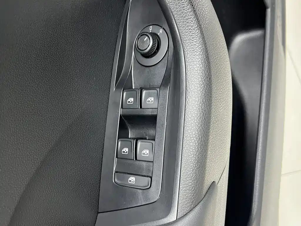 Skoda Kamiq — фото 20