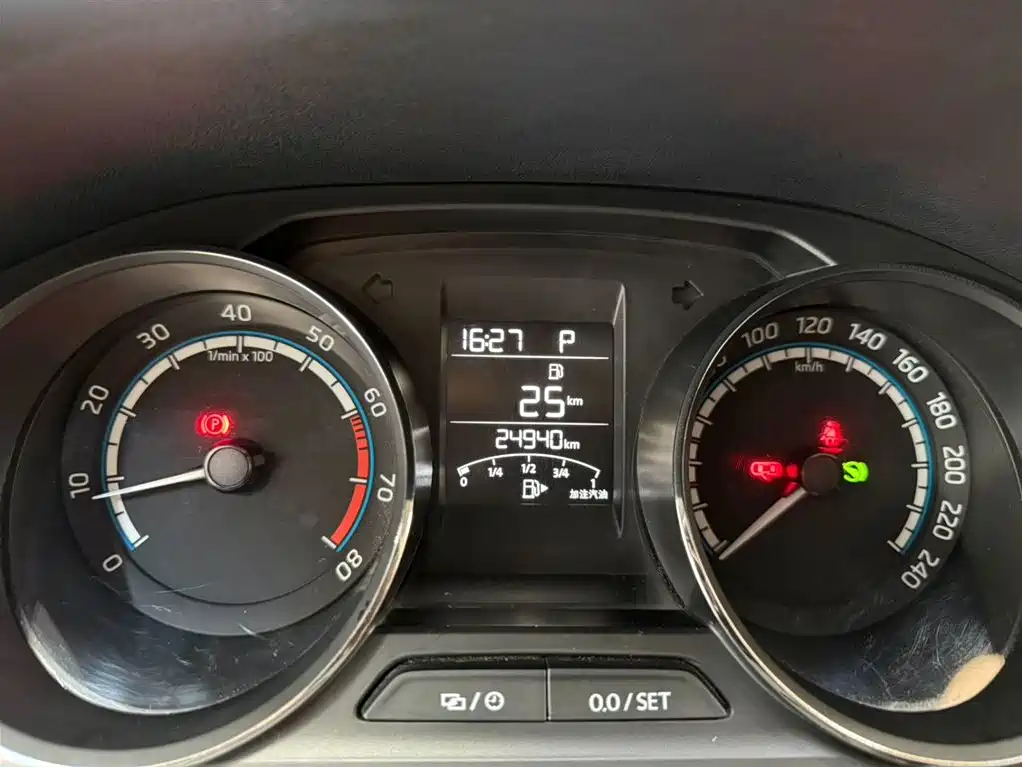 Skoda Kamiq — фото 10