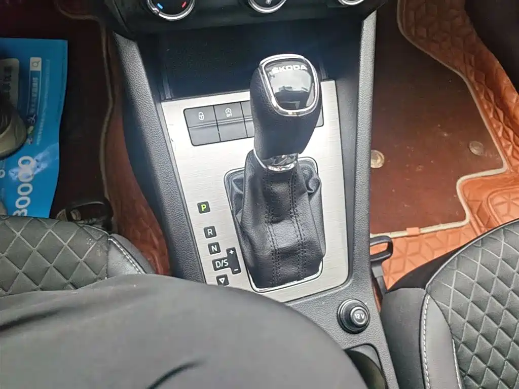 Skoda Octavia — фото 14