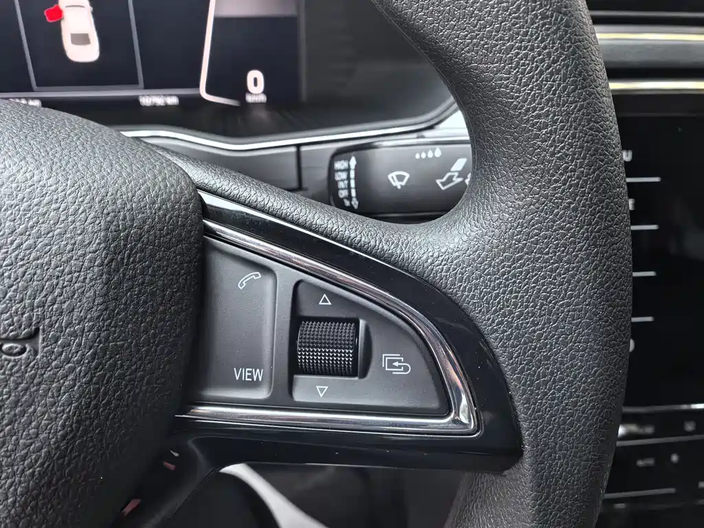 Skoda Superb — фото 13