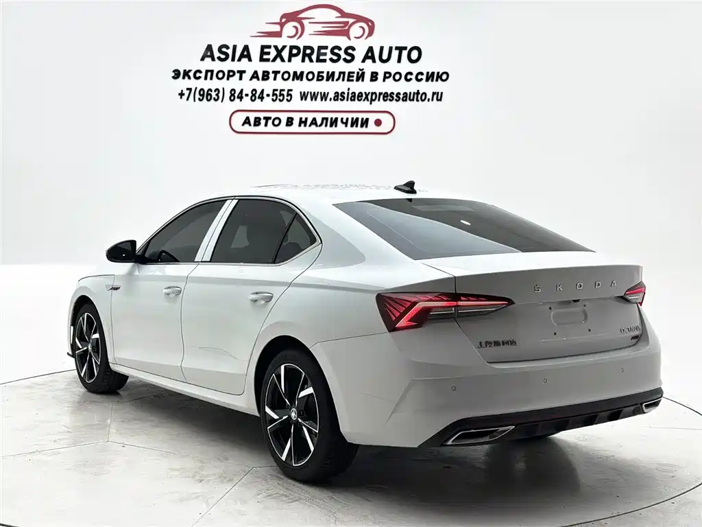 Skoda Octavia — фото 4