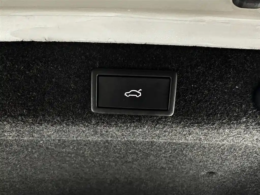 Skoda Octavia — фото 10