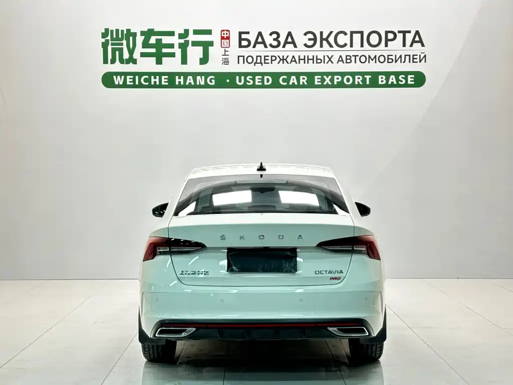 Skoda Octavia — фото 5