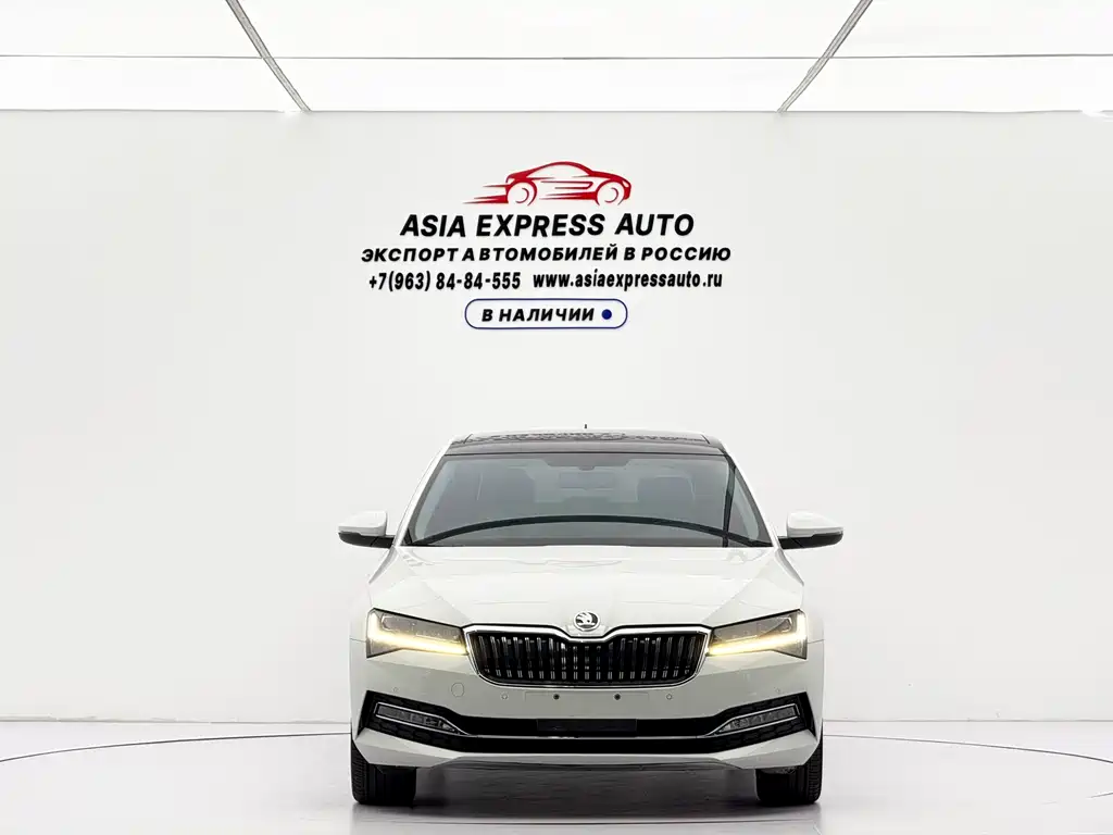 Skoda Superb — фото 2